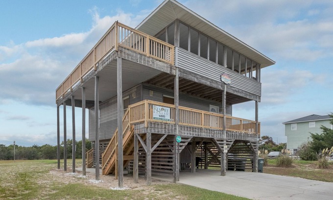 South Nags Head House | South Nags Head Home with Ocean and Sound Views