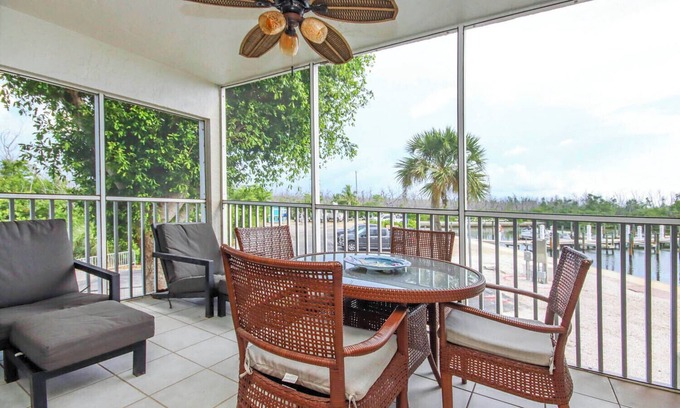 Captiva House | South Seas Bayside Villa 4102