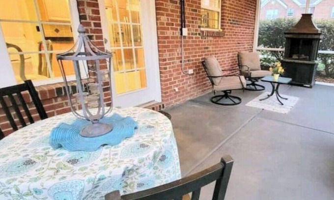 Davidson Apartment | Southern Tradition
