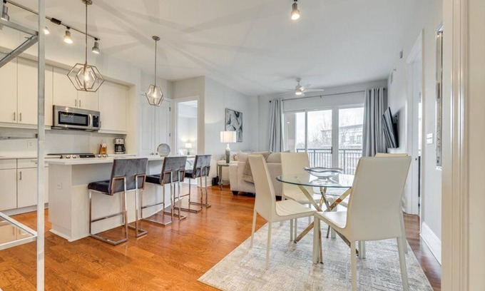 Barclay Downs Condo | Southpark Luxury Condo for Rent w/ Gated Parking
