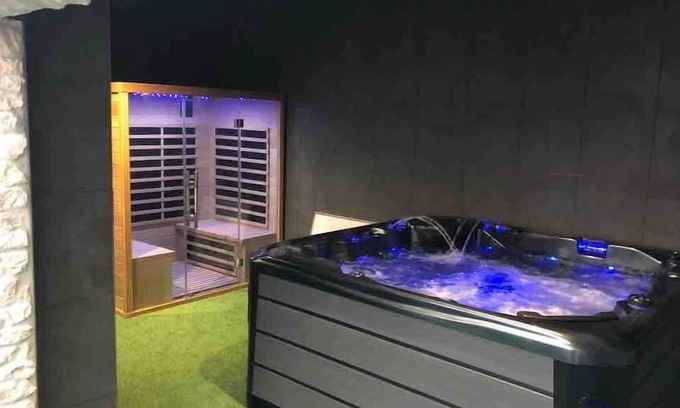 Angoulins House | Spa and Sauna house 10 minutes from La Rochelle