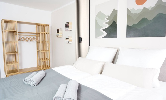 Waldbronn Apartment | Spa Apartment Matilda: in Direkter Nähe zur Therme/Kurzentrum