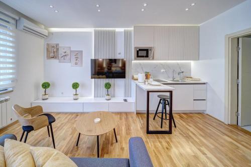 Zvezdara Apartment | Spa King Apartments 2