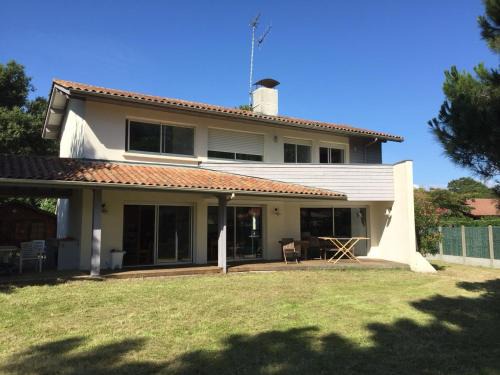 Capbreton House | Spacieuse maison familiale 11 pers. avec jardin près du port de Capbreton - FR-1-239-1001