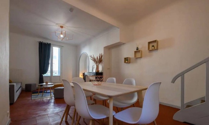 Beziers Apartment | ⭐️Spacieux 100m2 apartment Béziers Centre⭐️