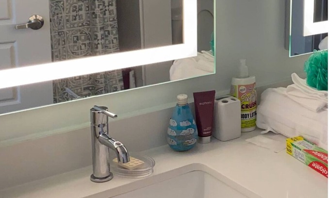 Humble Apartment | Spacious 1 bedroom in Humble Tx Pool/Gym/Parking/King bedn IAH, Downtown