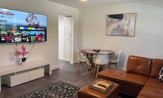 Delray Beach Apartment | Spacious 1-bedroom apartment with WiFi, AC in lovely East Delray Beach
