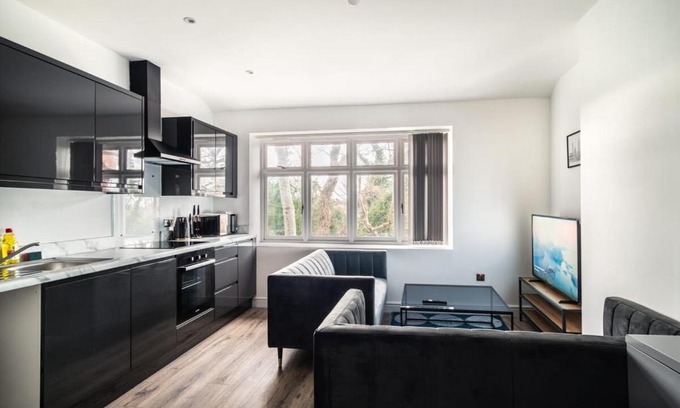 Crosby Apartment | Spacious 2 Bed Apartment in Waterloo Liverpool