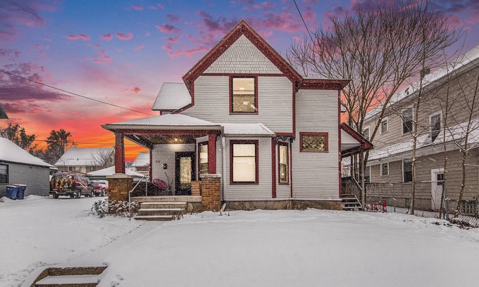 Easttown Apartment | Spacious-2-BR Duplex w/Modern Kitchen and Cozy Outdoor Spaces-Grand Rapids Gem