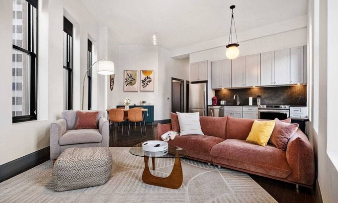 Downtown Pittsburgh Apartment | Spacious 2BR Apt-Near Everything Pittsburgh Offers