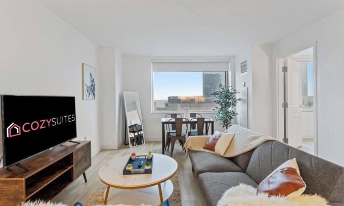 Atlantic City Apartment | Spacious 2BR CozySuites Condo at Showboat #10