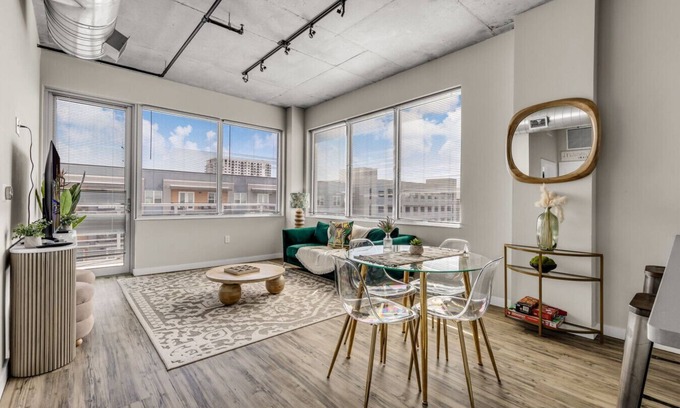 Historic Uptown Apartment | Spacious 2BR Retreat– Perfect for Tropicana Events