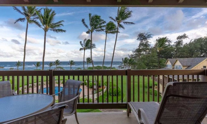 Lihue Condo | Spacious 3 Bedroom Ocean Front W/Lanai-Kaha Lani