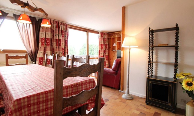 Les Carroz-d'Araches Apartment | Spacious 3-room, sleeps 6, center village, near slopes