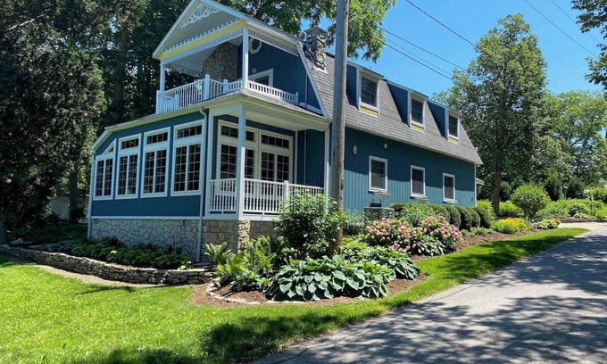 Lakeside House | Spacious 3BR/2BA Lakeside Retreat - Modern Comfort, Historic Charm.