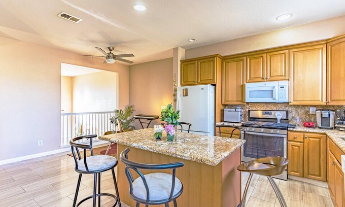 National City House | Spacious 3BR 3Bath Home: Free Garage Parking, WiFi & Laundry + Pets are welcome