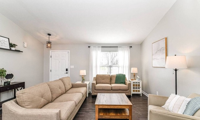 Noblesville Apartment | Spacious 3BR Near Ruoff, Mojo Up & The Arena