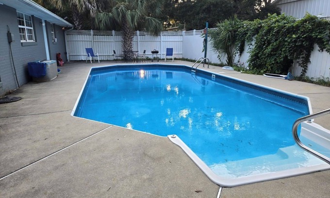 Fort Walton Beach House | Spacious 4-Bedroom Home with Private Pool