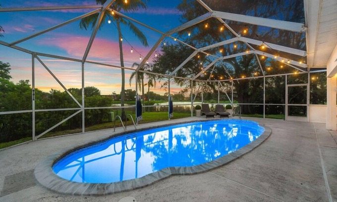 West Palm Beach House | Spacious 4-Bedroom West Palm Beach Pool Home w/Games, Lake Views & Beach Gear