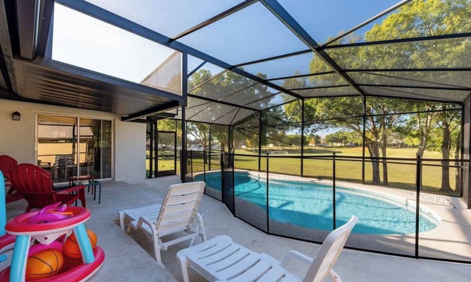 Indian Ridge House | Spacious 4-bedroom Dream Getaway Nr Disney! Own Pool & Modern Feel!