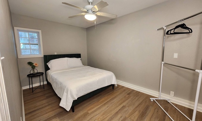 Tallahassee House | Spacious 4-bedroom townhome with WiFi and AC in enchanting Tallahassee
