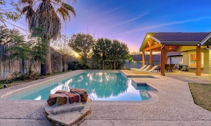 North San Antonio - SAT House | “Spacious 4BR Home with Private Pool Perfect for Families!”