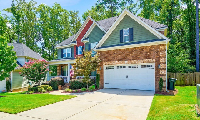 Evans House | Spacious 5-Bedroom 5mins from Evans Towne Center and 20 minutes Augusta National