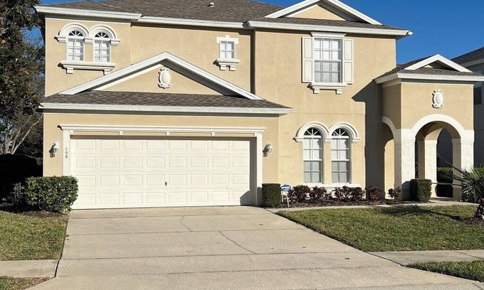 Haines City House | Spacious 5-bedroom/4-bath house within easy reach of 'The Disney Parks'