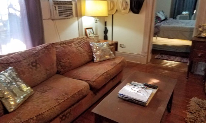 Eastside Promise Neighborhood House | Spacious and close to Downtown Riverwalk Missions Dome Conv. Center.