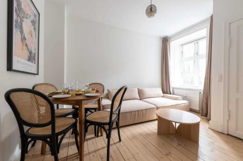 København V Apartment | Spacious and Comfortable First-Floor 3BR