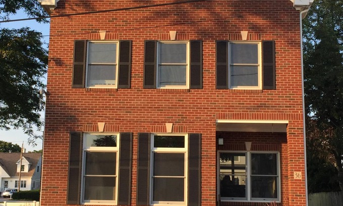 Old Saybrook House | Spacious And Luxurious Beach Home Steps From The Water