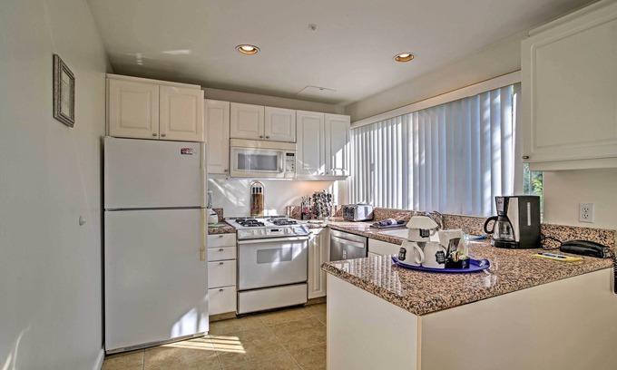 Cathedral City Resort | Spacious and stylish two-story villa