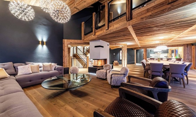 Morzine Ski Chalet | Spacious and stylish 6 Bedroom chalet with magnificent views over Morzine