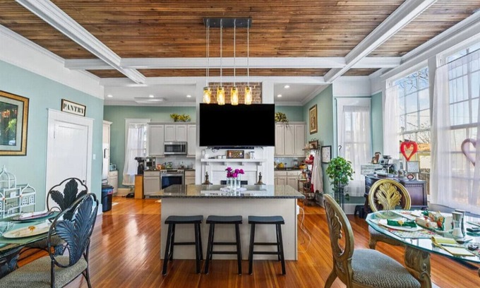 Anderson Apartment | Spacious Anderson Retreat | King Bed & Private Yard