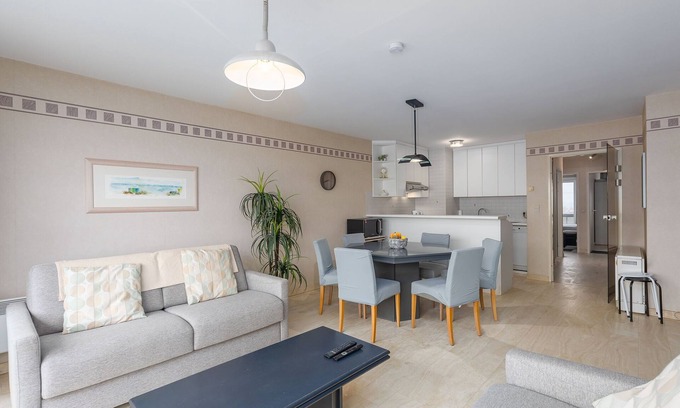 Middelkerke Apartment | Spacious apartment on the 1st floor