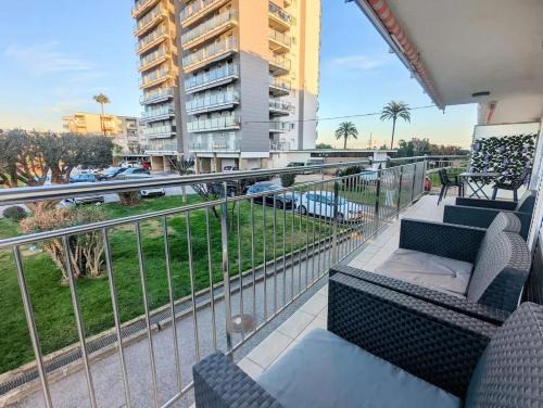 Cabrera de Mar Apartment | Spacious apartment in Cabrera de Mar with sea view