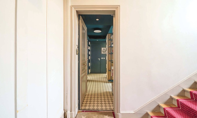 Porte-Saint-Martin Apartment | SPACIOUS apartment for 4 people - Family - Parisian - Quiet
