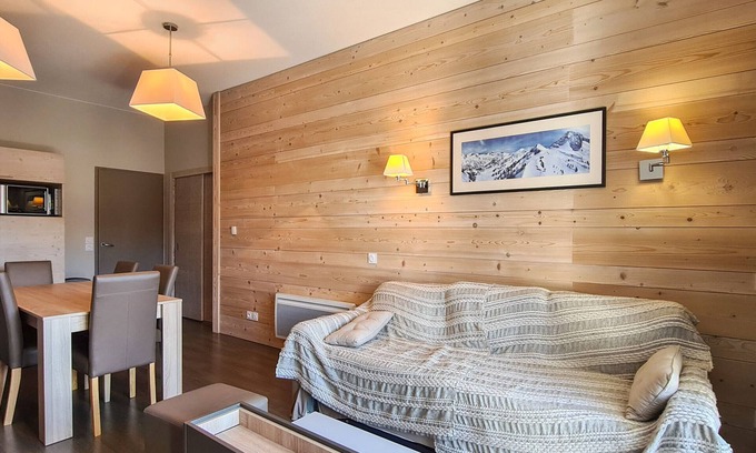 Flaine Apartment | Spacious apartment for 6, ski-in/ski-out, spa and pool