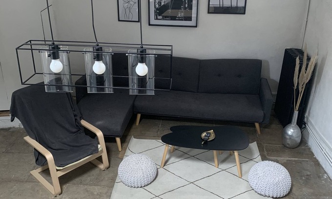 Gambetta Apartment | Spacious apartment in the center of town, ideal for friends or family