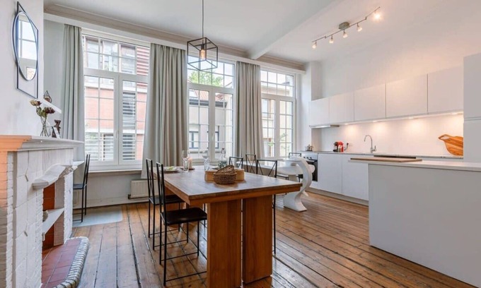 Sint-Andries Apartment | Spacious apartment in the heart of Antwerp