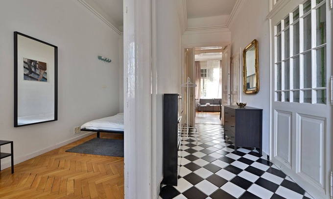 Castle Hill Apartment | Spacious apartment in Buda, close to public transport