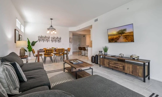 Kissimmee Apartment | Spacious, Beautiful 3-BR Condo, Prime Location