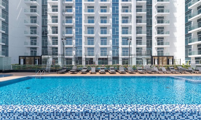 Discovery Gardens Apartment | Spacious & Bright 1BR in Pearlz By Danube
