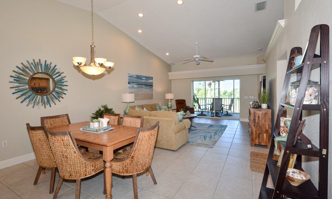 Palmer Ranch Condo | Spacious Condo available for short term leasing, near Siesta Key and Nokomis Bch