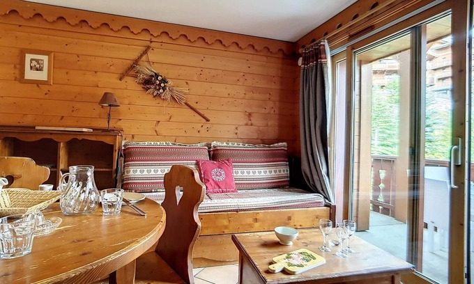 Reberty Apartment | Spacious & Cozy Apartment · Near Slopes · Balcony · Pool & Sauna Access · Covered Parking
