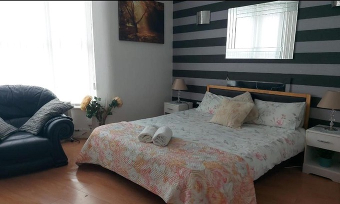 Anfield House | Spacious Double Room in Anfield