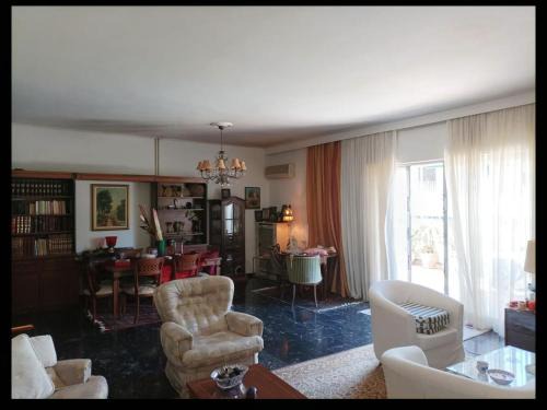 Kypseli House | Spacious Double room in the Center of Athens