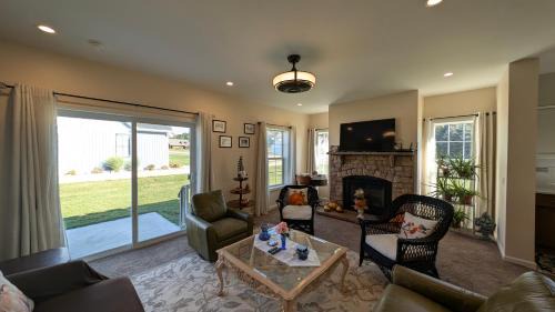 Ellicottville House | Spacious Entire home close to HoliMont and Village