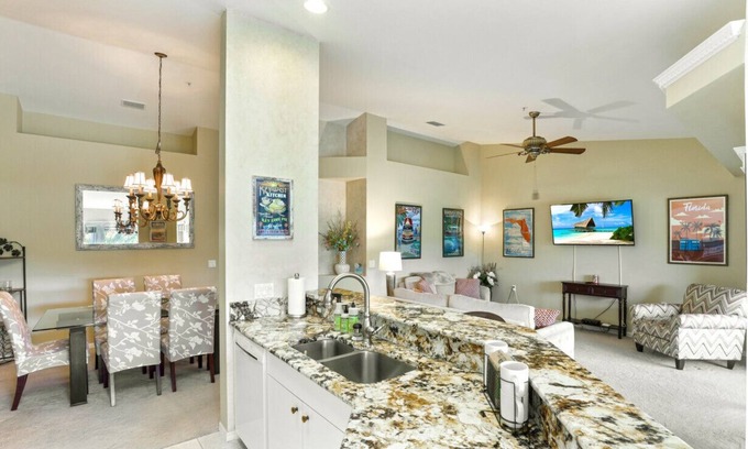 Naples Apartment | Spacious Golf Course Condo, Membership Transfer Available!