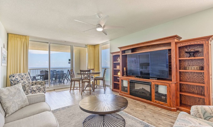 Long Beach Condo | Spacious Gulf-Front End Unit 4BR at Majestic – Huge Balcony, Sleeps 12